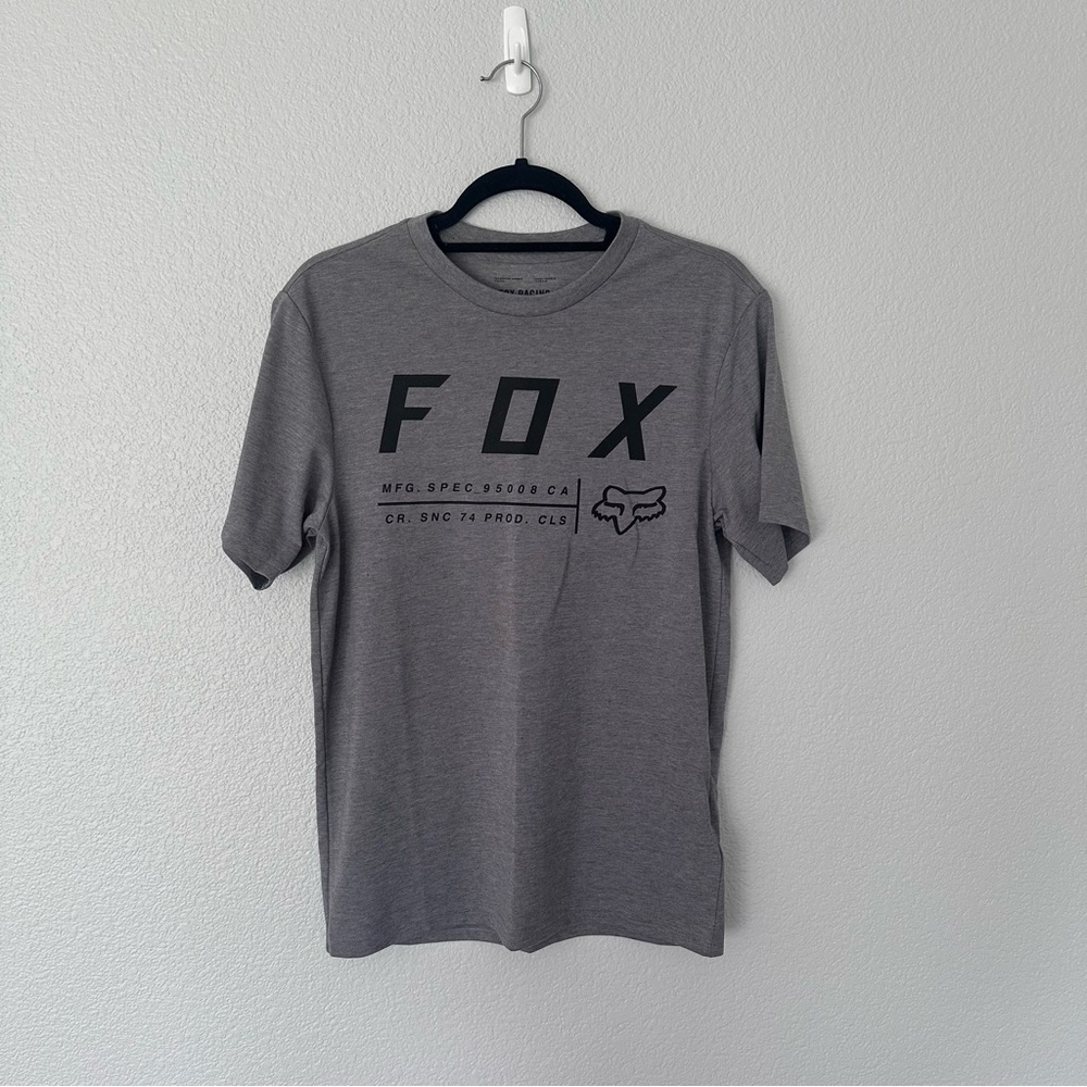 Fox Gray Short Sleeve Tee with Iconic Logo